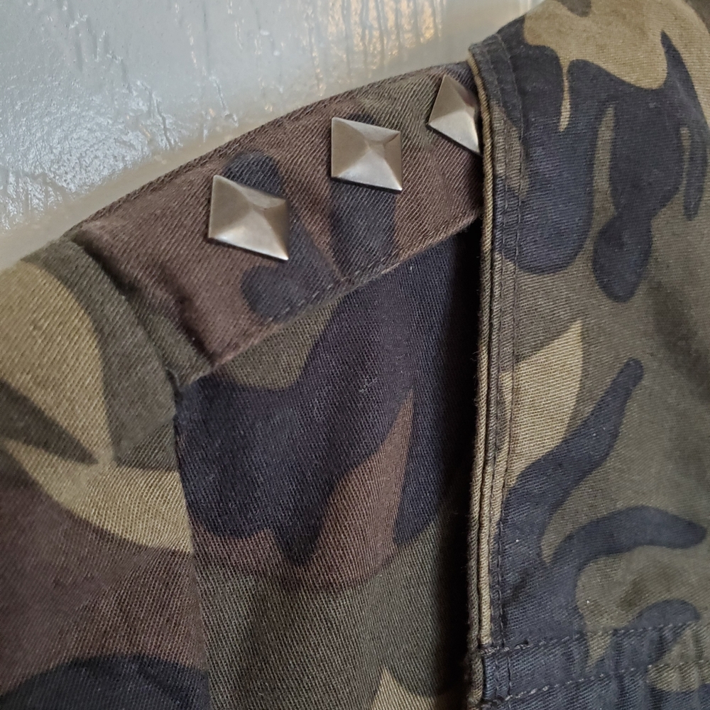 Camo jacket - Picture 2 of 3